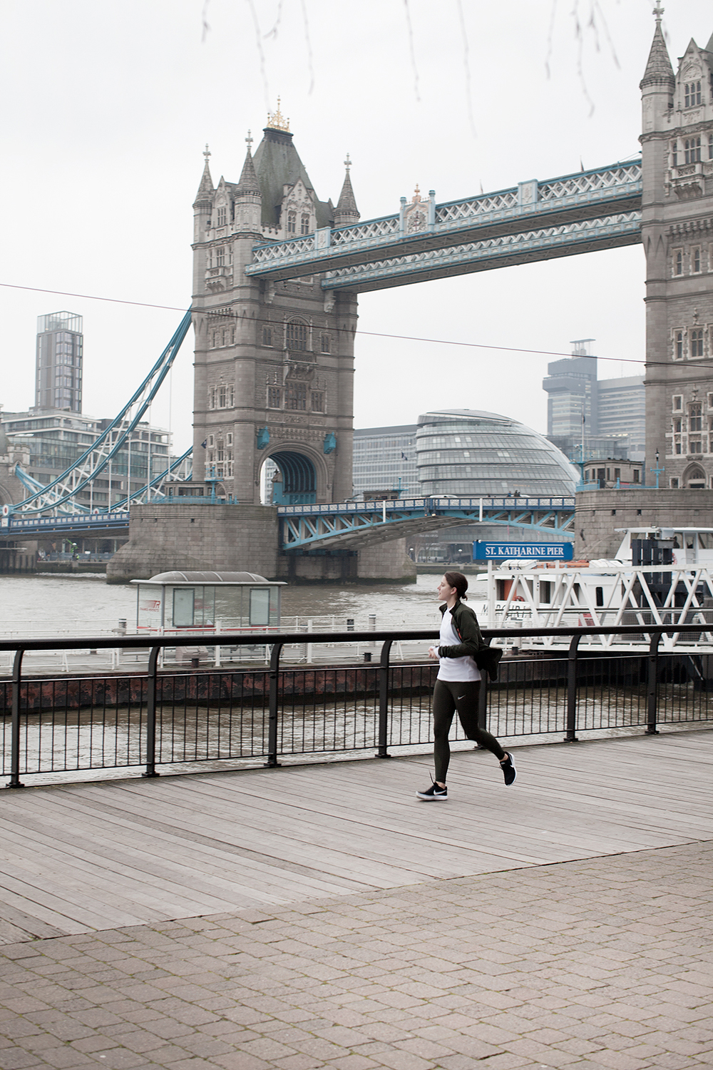 Thames-running-london-Nike-Luna-Epic-2