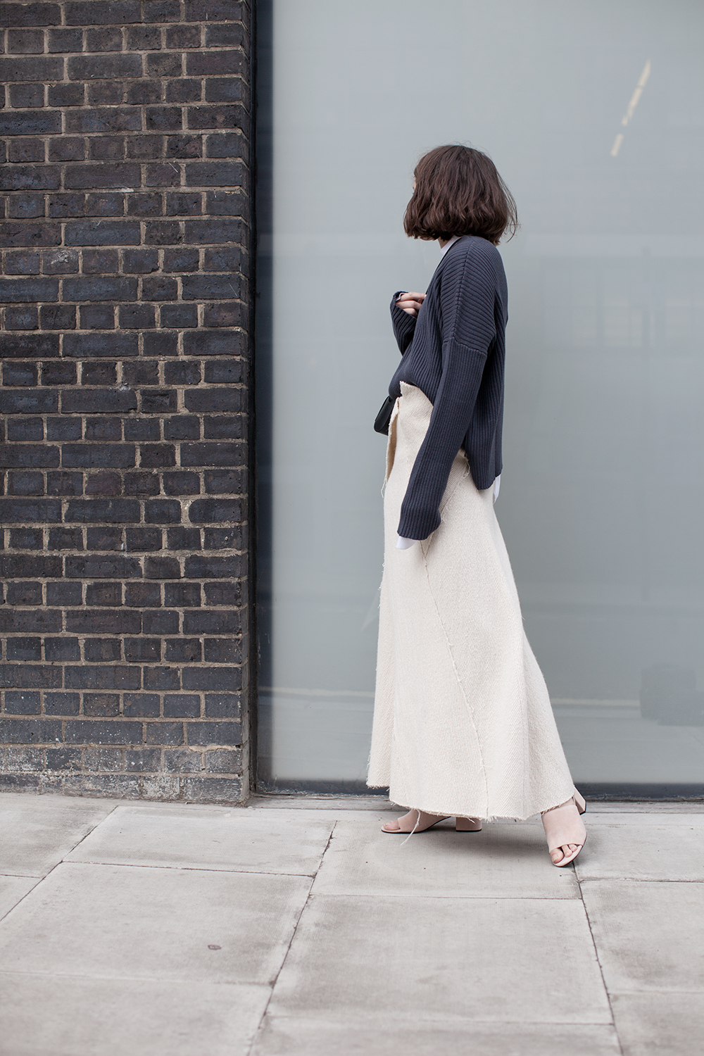 Gagosian gallery kings cross alpaca knitwear charlie may senso